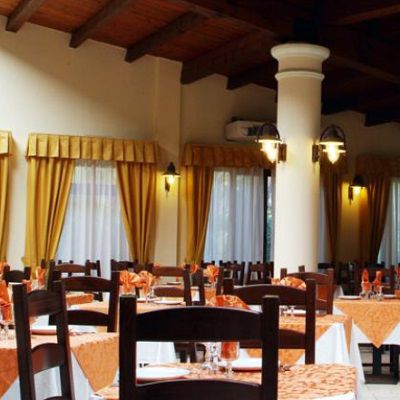 Hotel Fortezza Арбореа Екстериор снимка